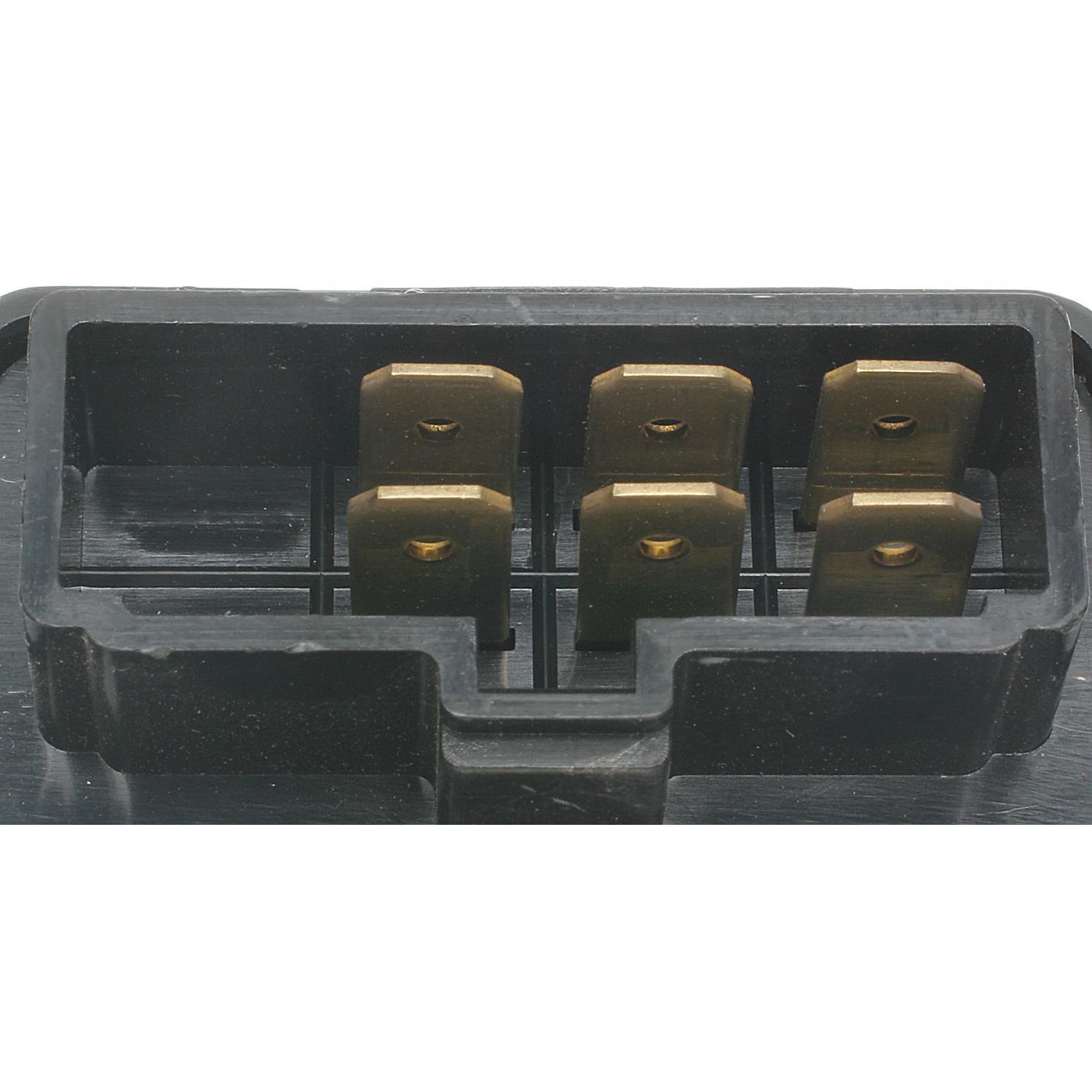 Standard Motor Products RY92 - Windshield Wiper Motor Relay Standard Motor Products RY92 Pulse Wiper Relay product image 3 of 3