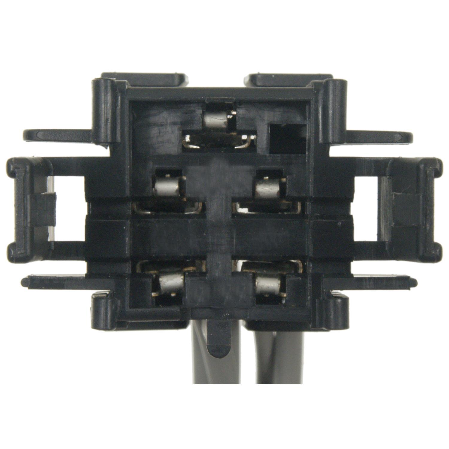 Standard Motor Products S1044 HVAC Automatic Temperature Control (ATC) Relay Connector product image 1 of 3