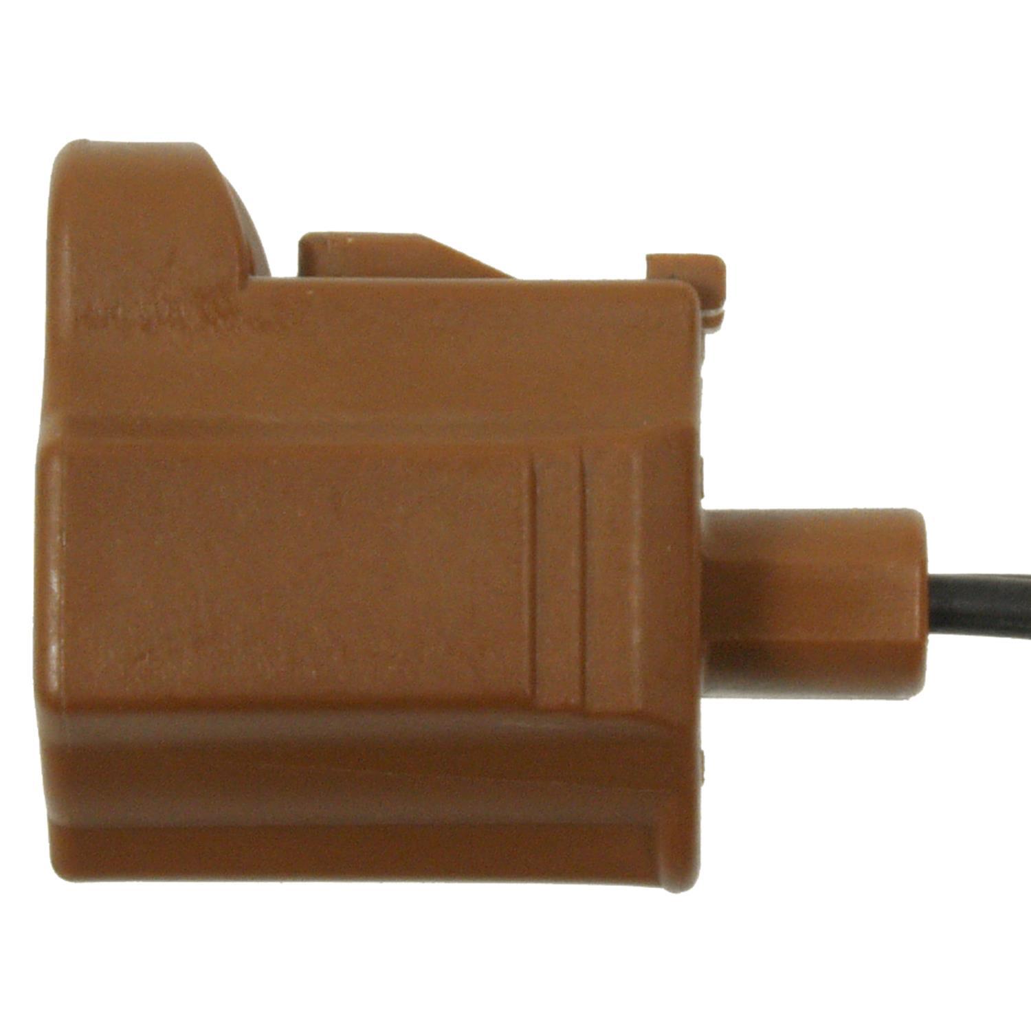 Standard Motor Products S1082 - Engine Coolant Temperature Sensor Connector Standard Motor Products S1082 Engine Coolant Temperature Sending Unit Switch Connector product image 1 of 3