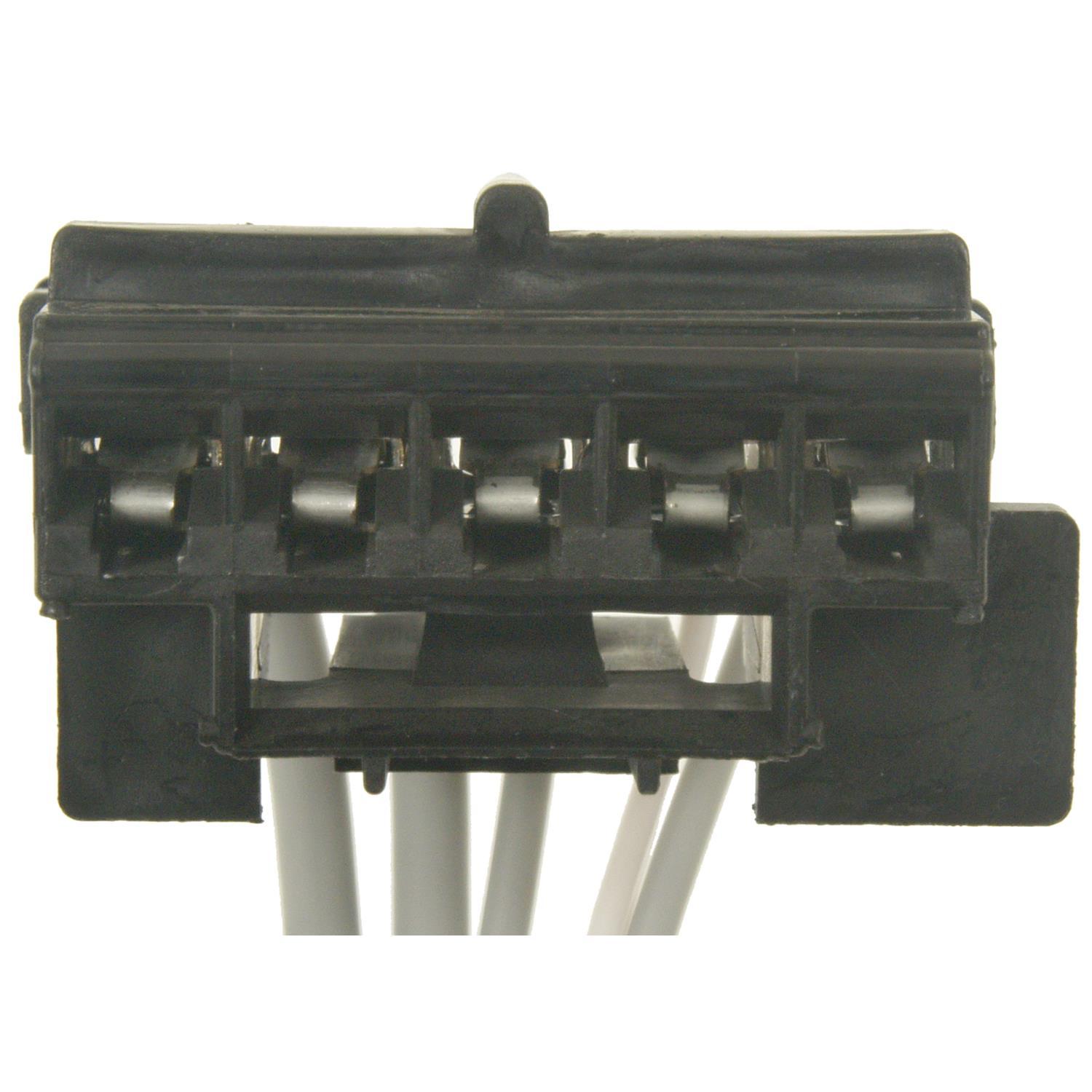 Standard Motor Products S1138 - Headlight Switch Connector Standard Motor Products S1138 Headlight Switch Connector product image 1 of 3