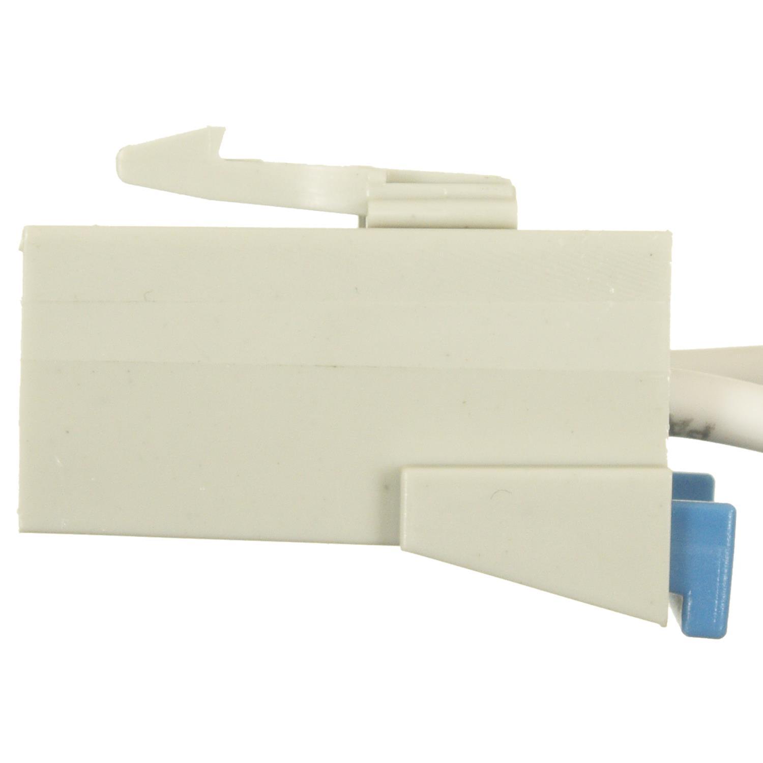 Standard Motor Products S1158 - Junction Block Connector Standard Motor Products S1158 Junction Block Connector product image 3 of 3