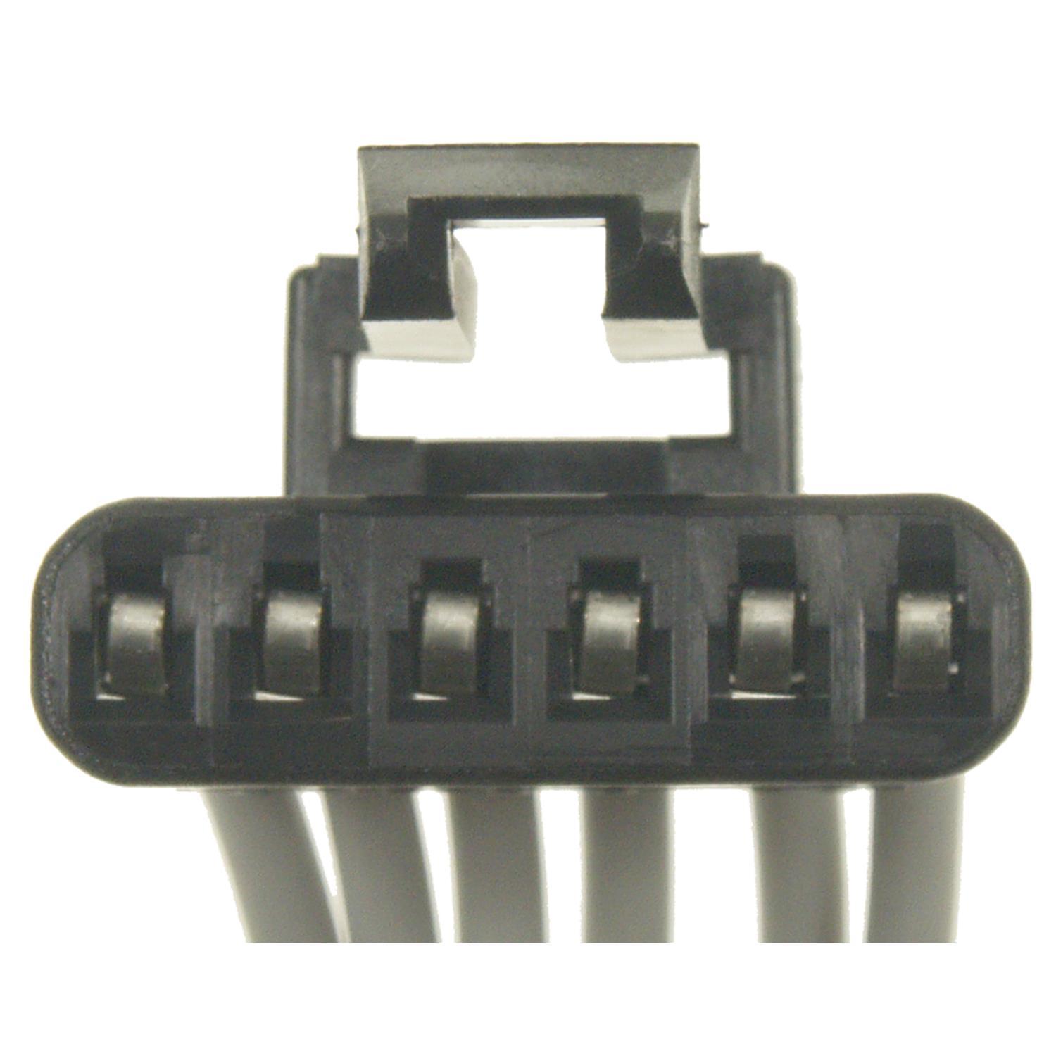 Standard Motor Products S1184 - Clutch Pedal Position Switch Connector Standard Motor Products S1184 4WD Switch Connector product image 1 of 3
