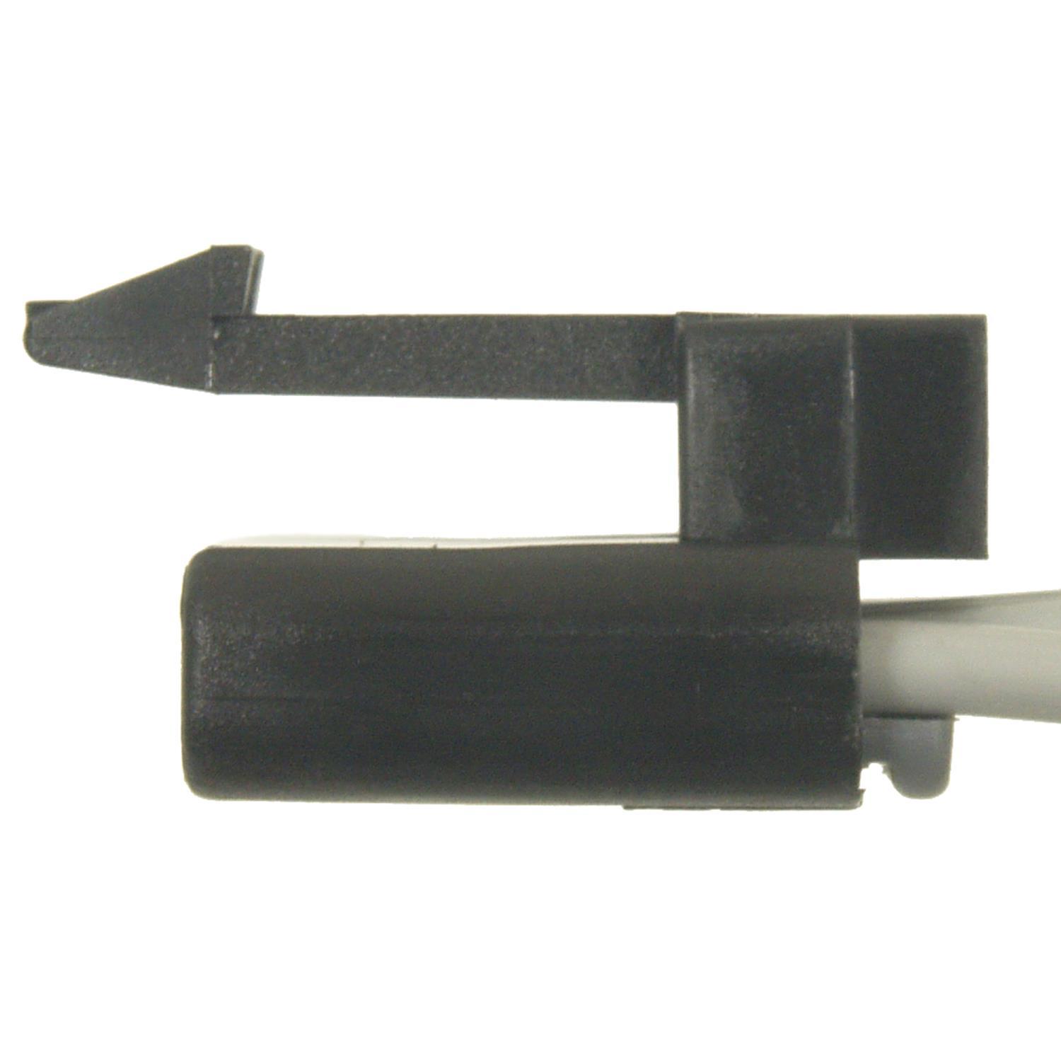 Standard Motor Products S1184 - Clutch Pedal Position Switch Connector Standard Motor Products S1184 4WD Switch Connector product image 3 of 3