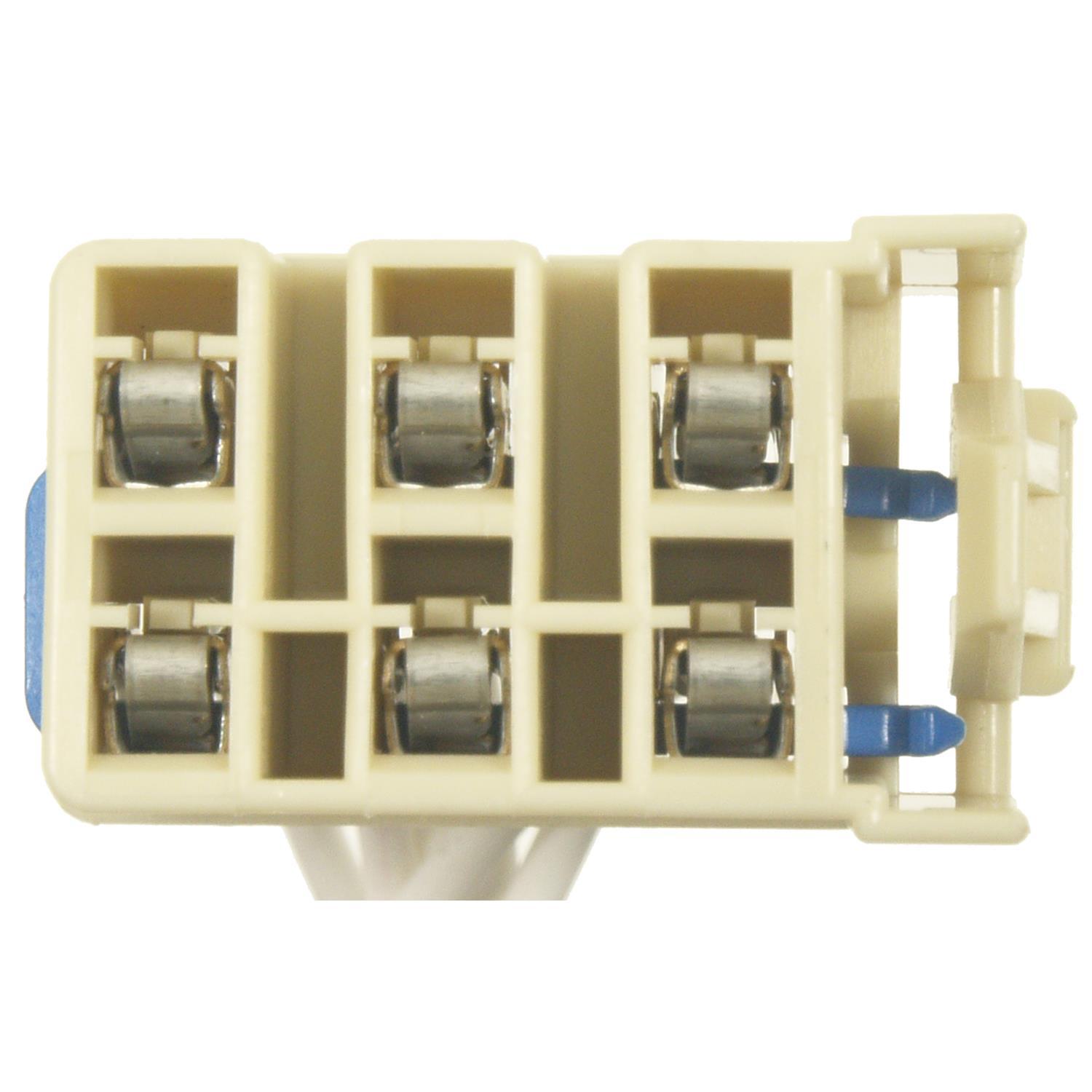 Standard Motor Products S1345 - Junction Block Connector Standard Motor Products S1345 Junction Block Connector product image 1 of 3