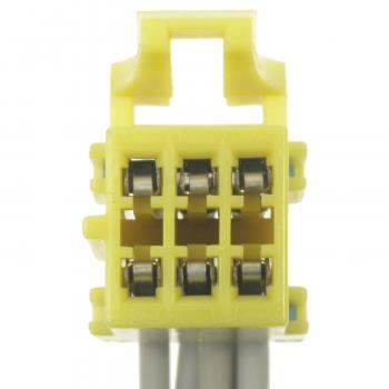 Standard Motor Products S1385 - Air Bag Sensor Connector Standard Motor Products S1385 Air Bag Disable Module Connector product image 1 of 3