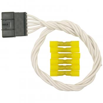 Standard Motor Products S1557 Body Wiring Harness Connector product image 2 of 3