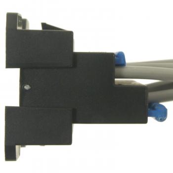 Standard Motor Products S1636 - Headlight Switch Connector Standard Motor Products S1636 Fog Light Switch Connector product image 3 of 3