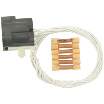 Standard Motor Products S1682 Headlight Switch Connector product image 2 of 3