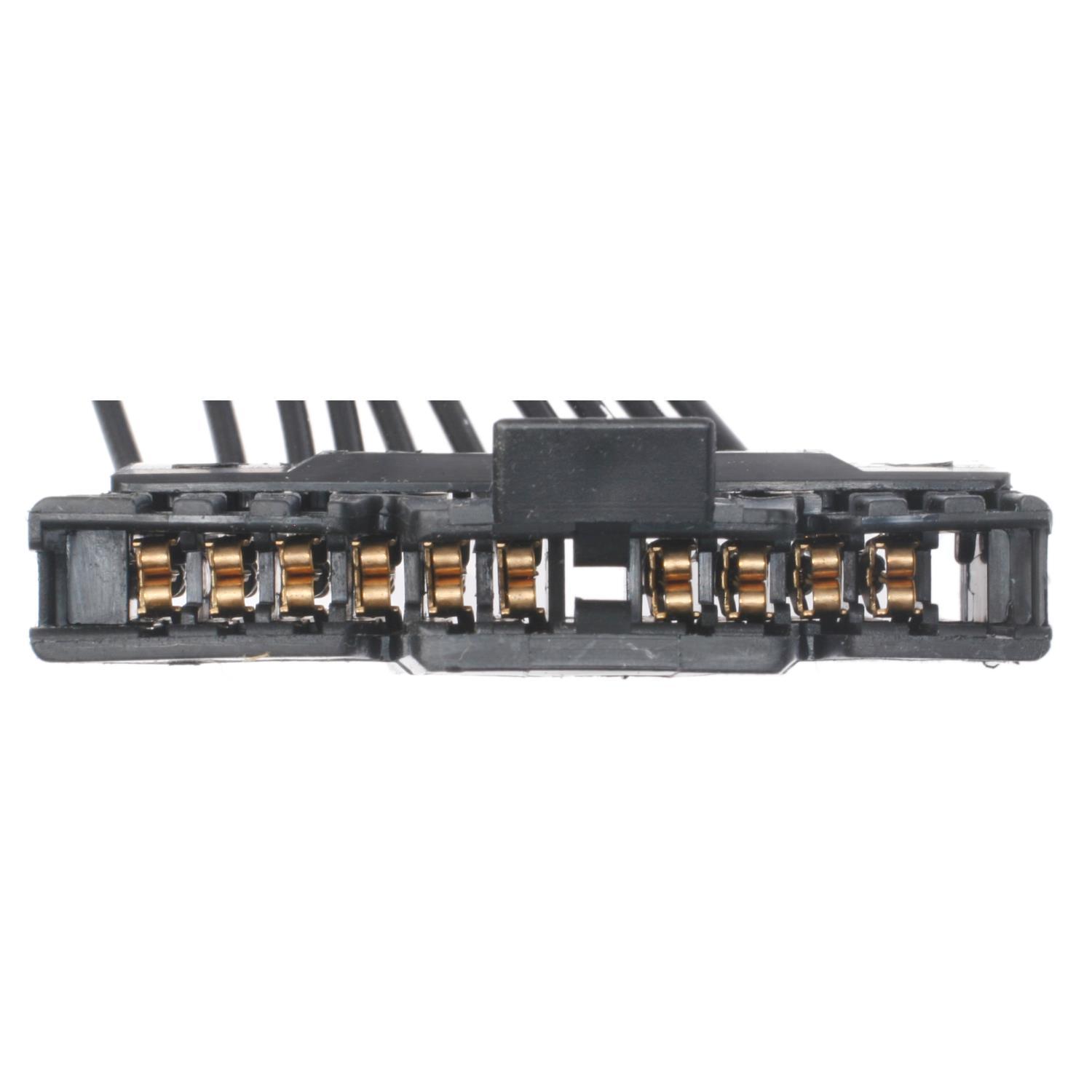 Standard Motor Products S1751 - Turn Signal Switch Connector Standard Motor Products S1751 Headlight Dimmer Switch Connector product image 3 of 3