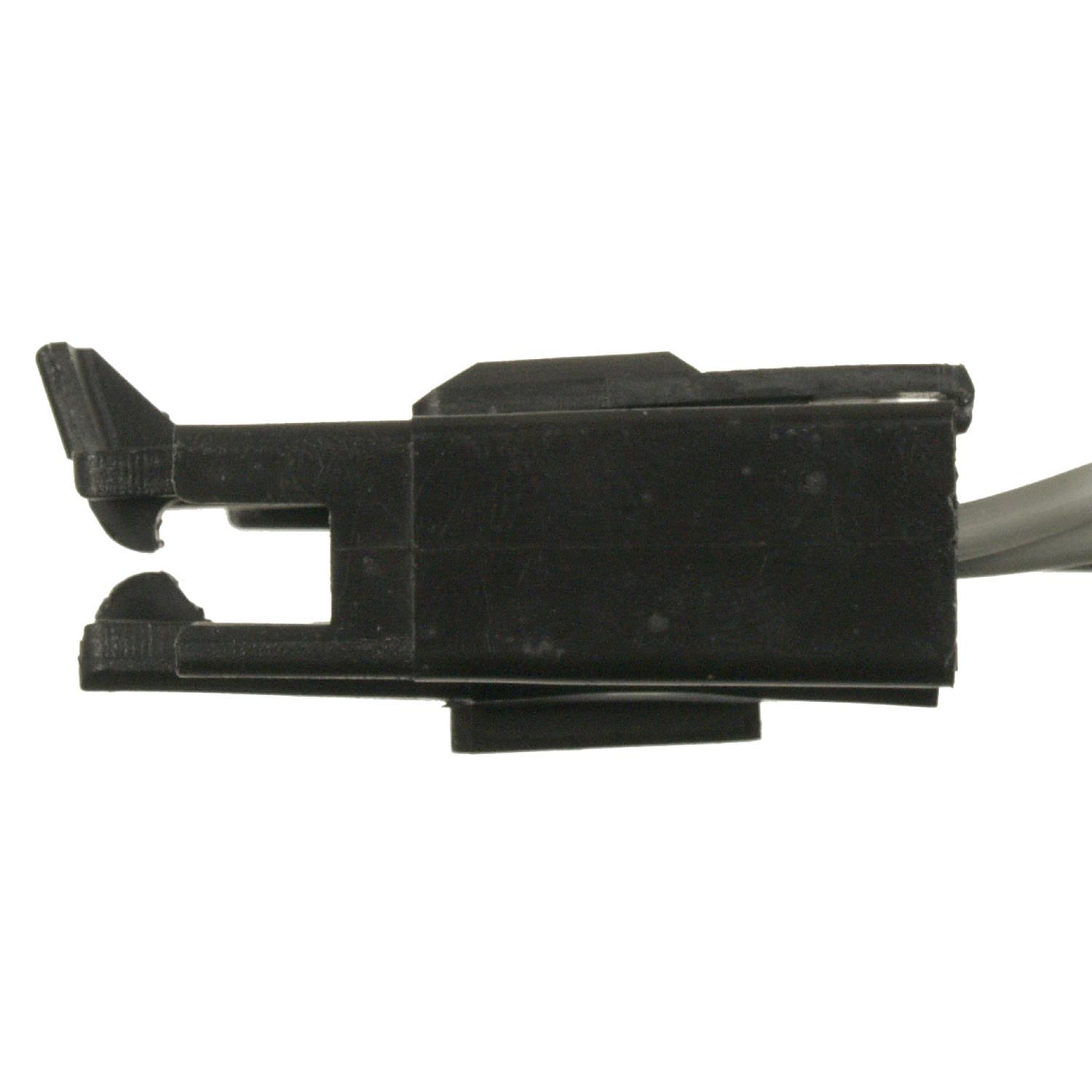 Standard Motor Products S1761 - Windshield Wiper Switch Connector Standard Motor Products S1761 Headlight Dimmer Switch Connector product image 1 of 3