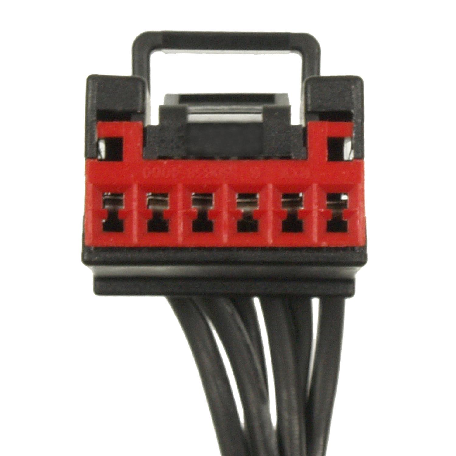 Standard Motor Products S1774 - Headlight Control Module Connector Standard Motor Products S1774 Headlight Control Module Connector product image 3 of 3