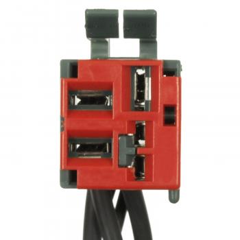 Standard Motor Products S1788 A/C Compressor Clutch Relay Connector product image 3 of 3
