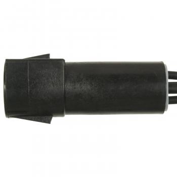 Standard Motor Products S1877 A/C Compressor Cut-Out Switch Harness Connector product image 1 of 3
