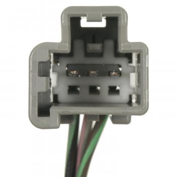 Standard Motor Products S1921 Windshield Wiper Motor Connector product image 1 of 3