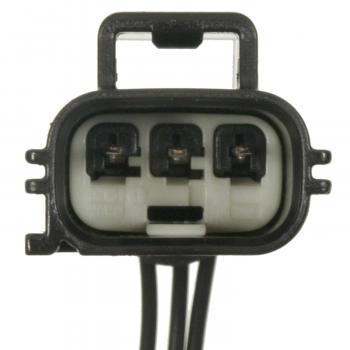 Standard Motor Products S1943 HVAC Blower Motor Connector product image 1 of 3