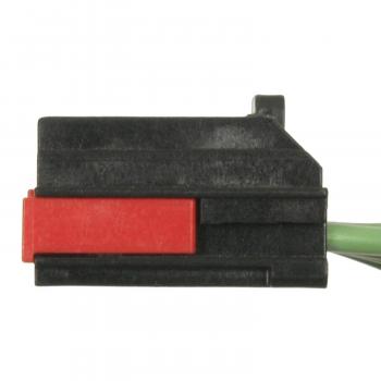 Standard Motor Products S2076 Air Bag Clockspring Connector product image 1 of 3