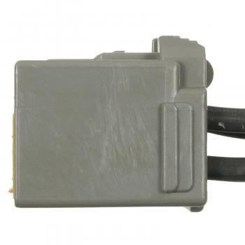 Standard Motor Products S2094 - HVAC Blower Motor Resistor Connector Standard Motor Products S2094 A/C Compressor Cut-Out Switch Harness Connector product image 1 of 3