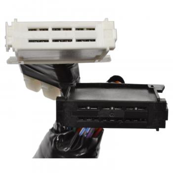 Standard Motor Products S2106 A/C Compressor Cut-Out Switch Harness Connector product image 3 of 3