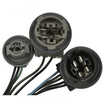 Standard Motor Products S2125 Parking Light Bulb Socket product image 1 of 3