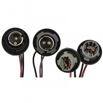 Standard Motor Products S2142 A/C Compressor Cut-Out Switch Harness Connector product image 1 of 3