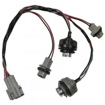 Standard Motor Products S2142 A/C Compressor Cut-Out Switch Harness Connector product image 2 of 3