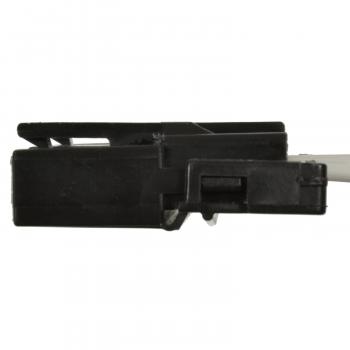 Standard Motor Products S2169 A/C Compressor Cut-Out Switch Harness Connector product image 1 of 3