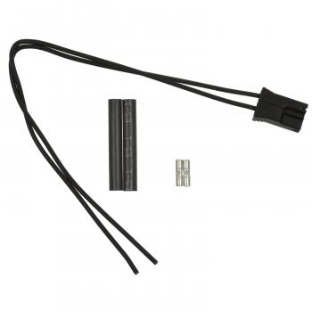 Standard Motor Products S2215 - Rear Window Washer Fluid Pump Motor Connector Standard Motor Products S2215 Cargo Area Light Connector product image 2 of 3