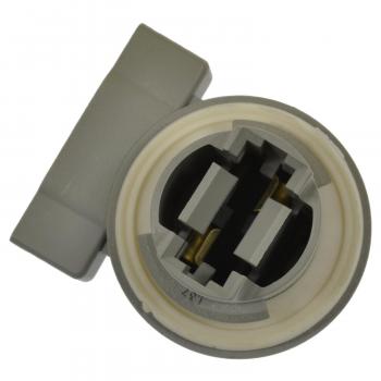 Standard Motor Products S2288 - Tail Lamp Socket Standard Motor Products S2288 Cornering Light Socket product image 1 of 3