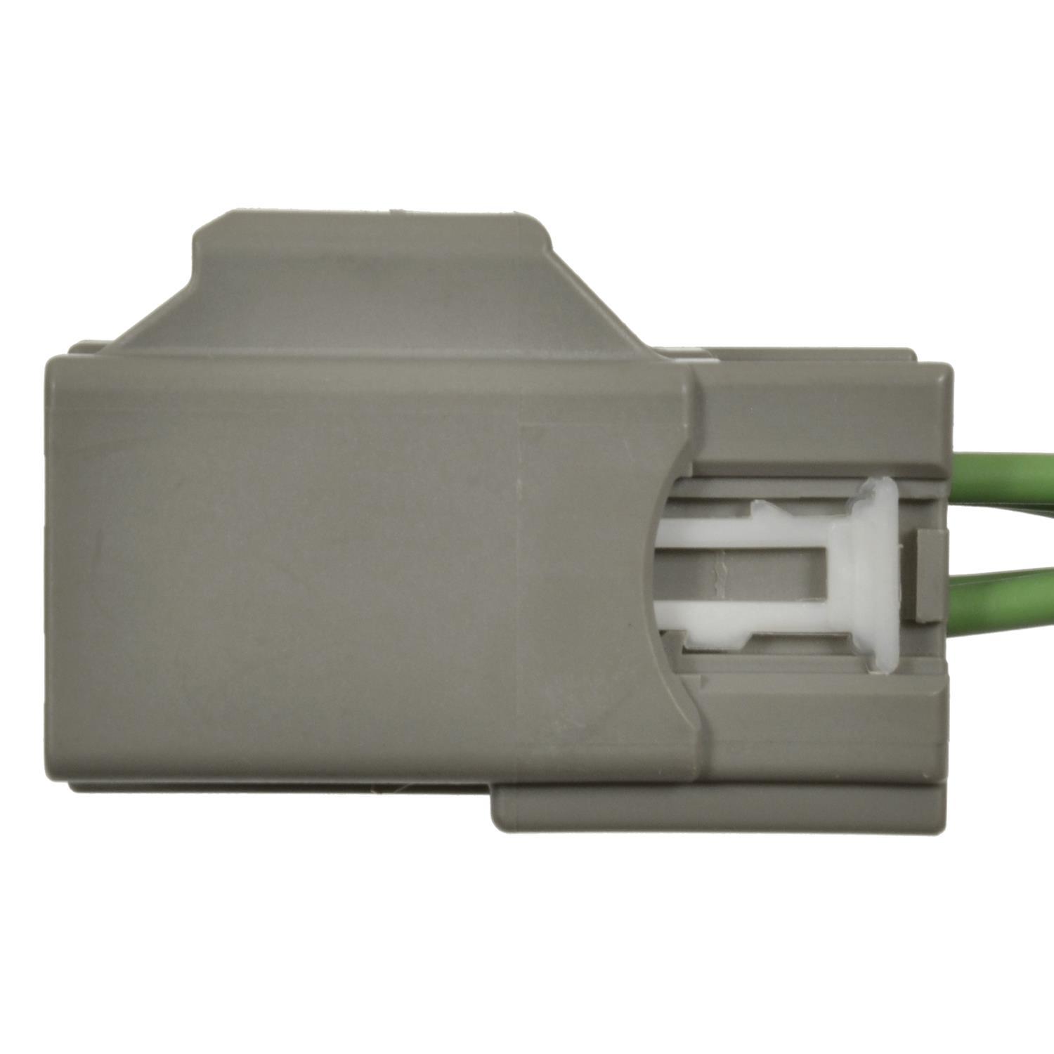 Standard Motor Products S2344 Brake / Tail / Turn Signal Light Connector product image 1 of 3