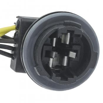 Standard Motor Products S2389 A/C Compressor Cut-Out Switch Harness Connector product image 3 of 4
