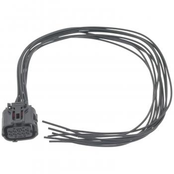 Standard Motor Products S2846 - Blind Spot Detection Sensor Connector Standard Motor Products S2846 Blind Spot Detection Sensor Connector product image 2 of 4