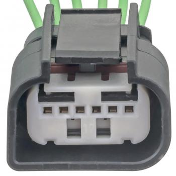 Standard Motor Products S2872 - Parking Aid Sensor Connector Standard Motor Products S2872 Lane Departure System Camera Connector product image 1 of 4