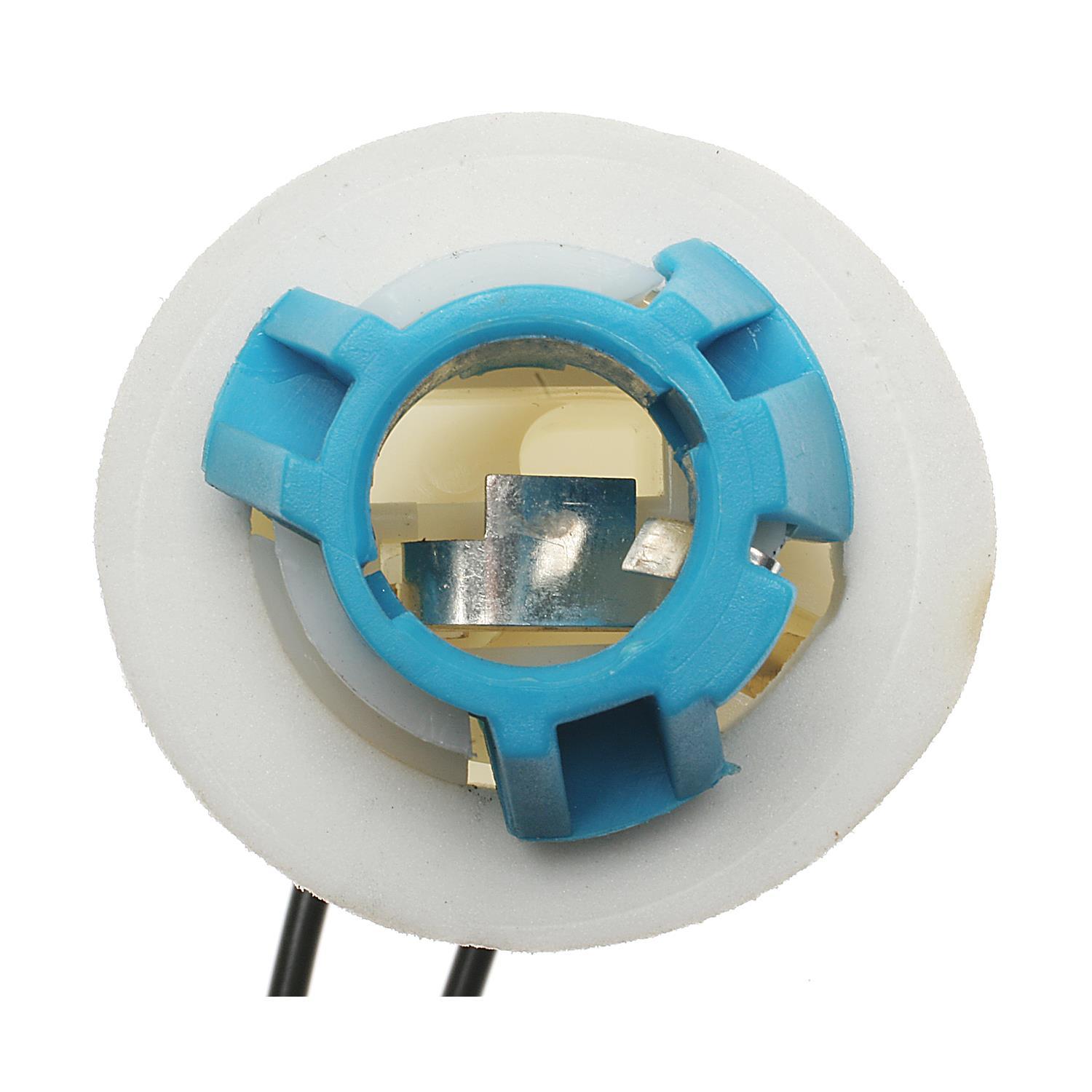Standard Motor Products S509 - Tail Lamp Socket Standard Motor Products S509 Back Up Light Socket product image 3 of 3