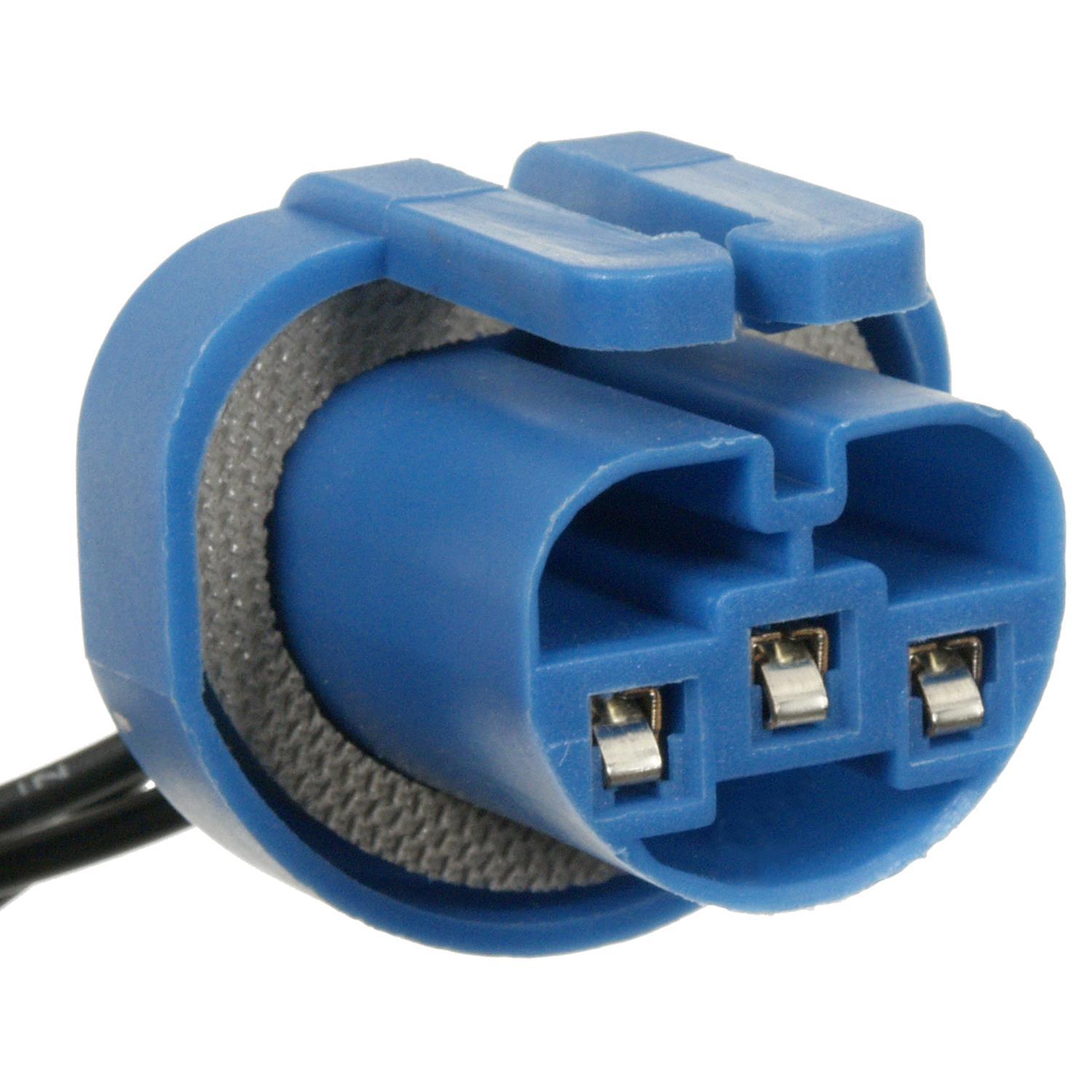 Standard Motor Products S525 - Headlight Connector Standard Motor Products S525 Daytime Running Light Connector product image 1 of 4