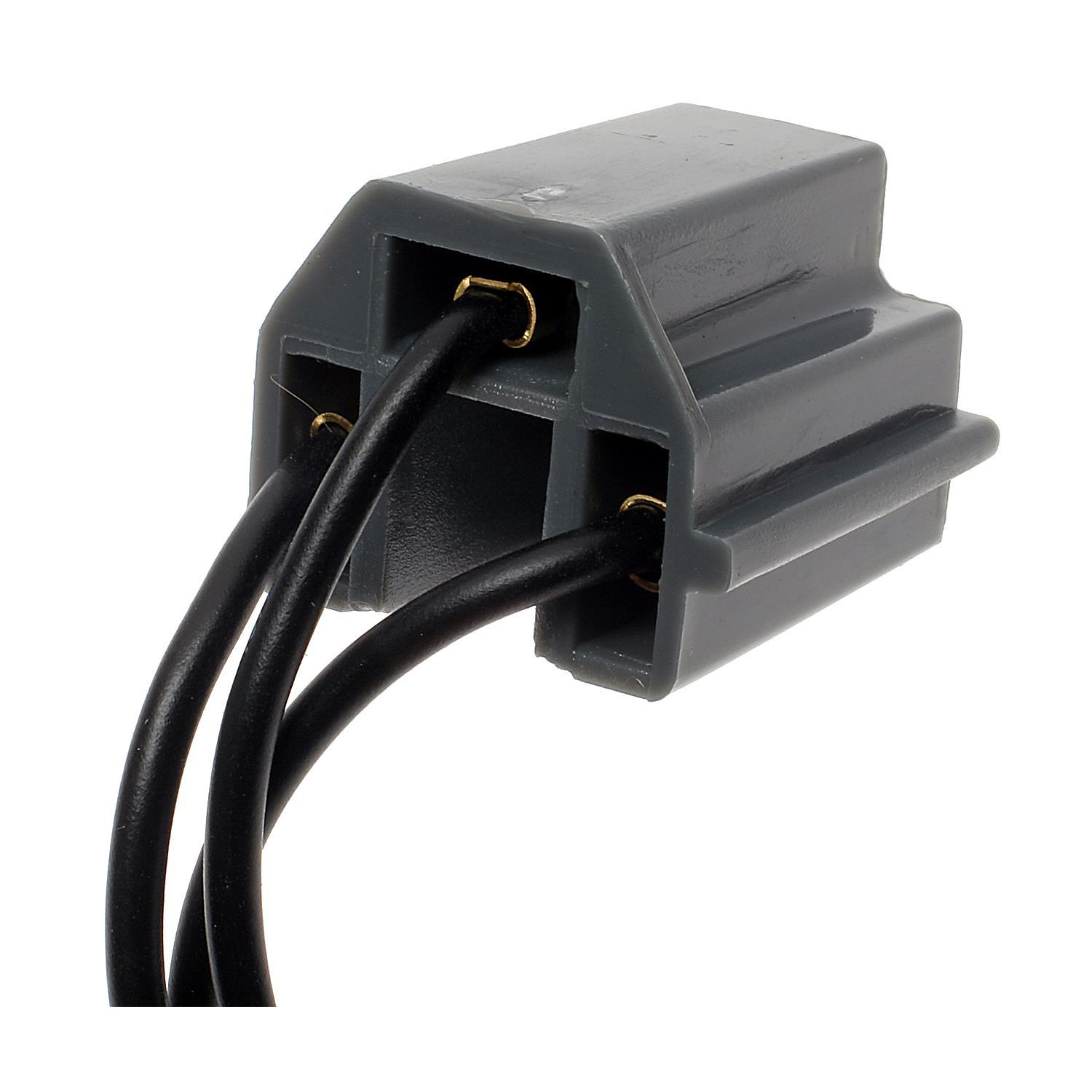 Standard Motor Products S526 - Headlight Connector Standard Motor Products S526 Hazard Warning Flasher Connector product image 1 of 3