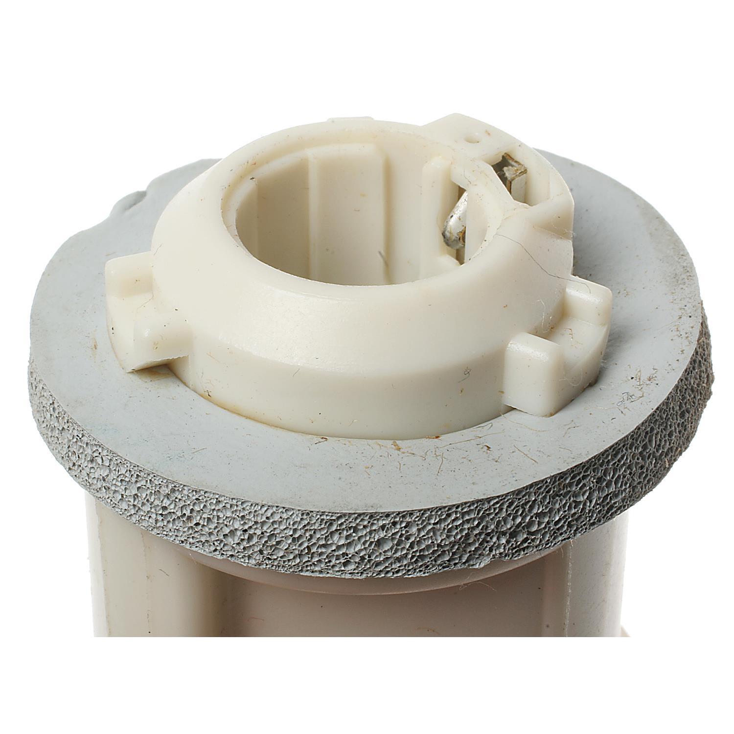 Standard Motor Products S531 - Tail Lamp Socket Standard Motor Products S531 Back Up Light Socket product image 1 of 3