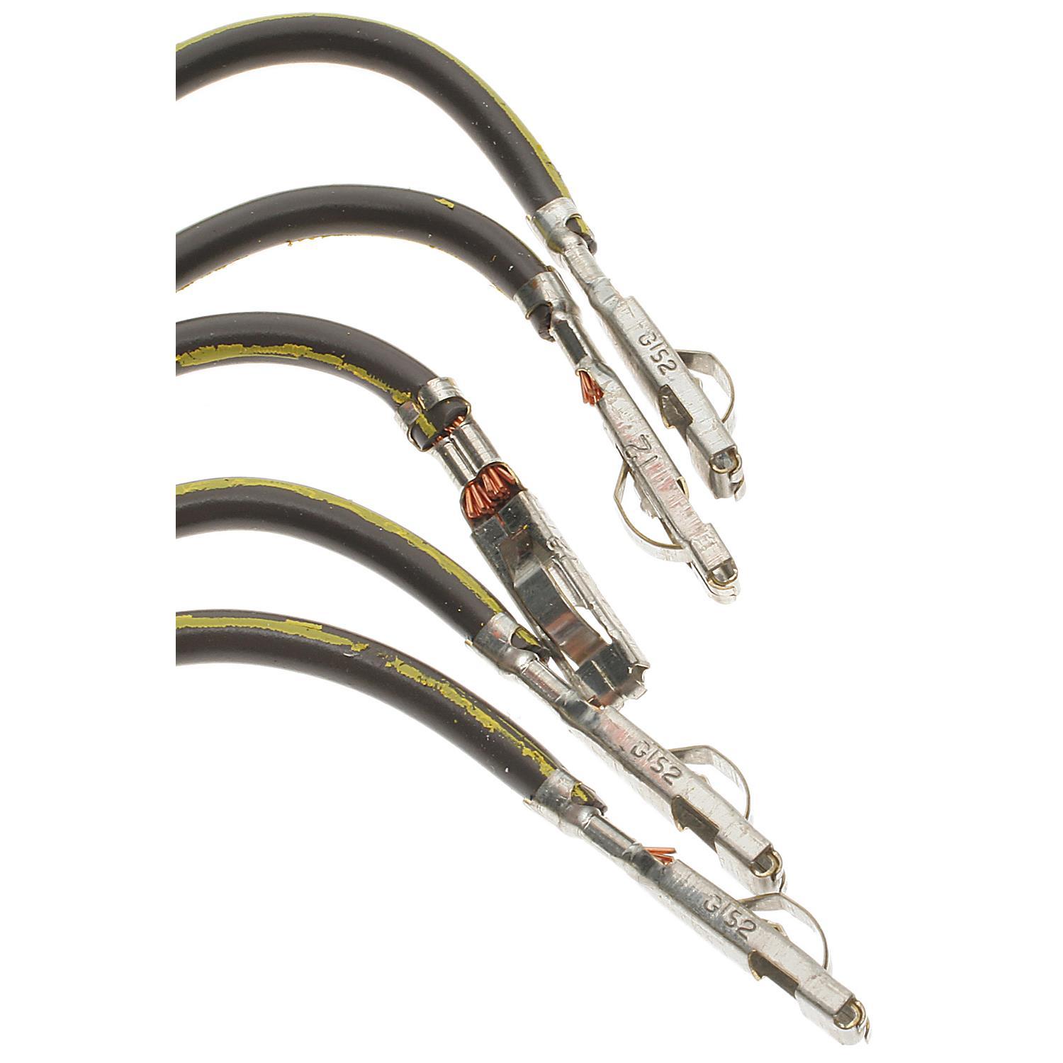 Standard Motor Products S549 - Engine Cooling Fan Motor Connector Standard Motor Products S549 Engine Cooling Fan Motor Connector product image 1 of 3