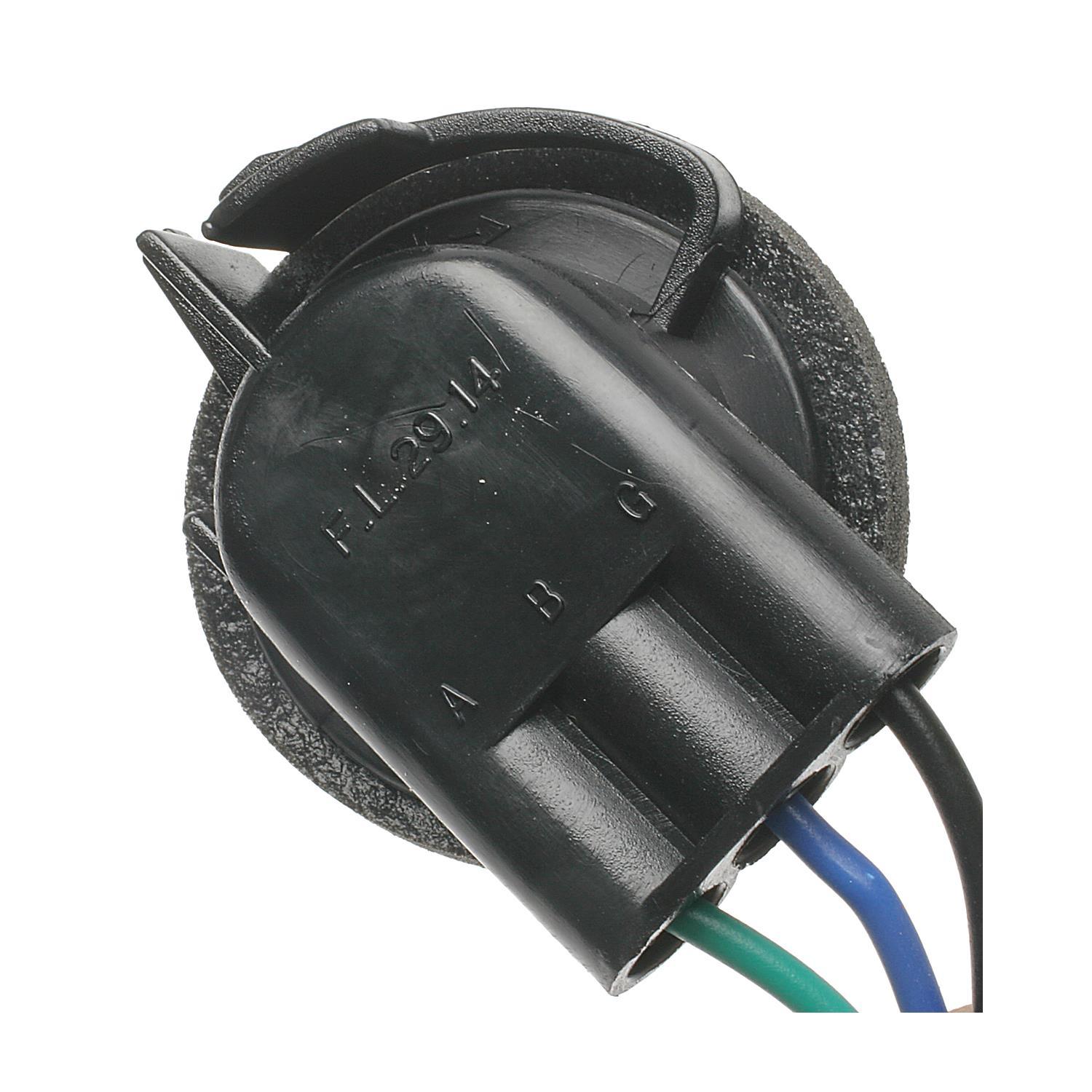 Standard Motor Products S585 - Tail Lamp Socket Standard Motor Products S585 Back Up Light Socket product image 1 of 3