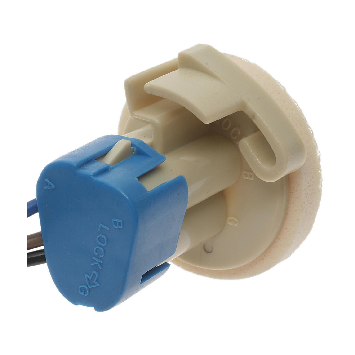 Standard Motor Products S590 - Tail Lamp Socket Standard Motor Products S590 Back Up Light Socket product image 1 of 3