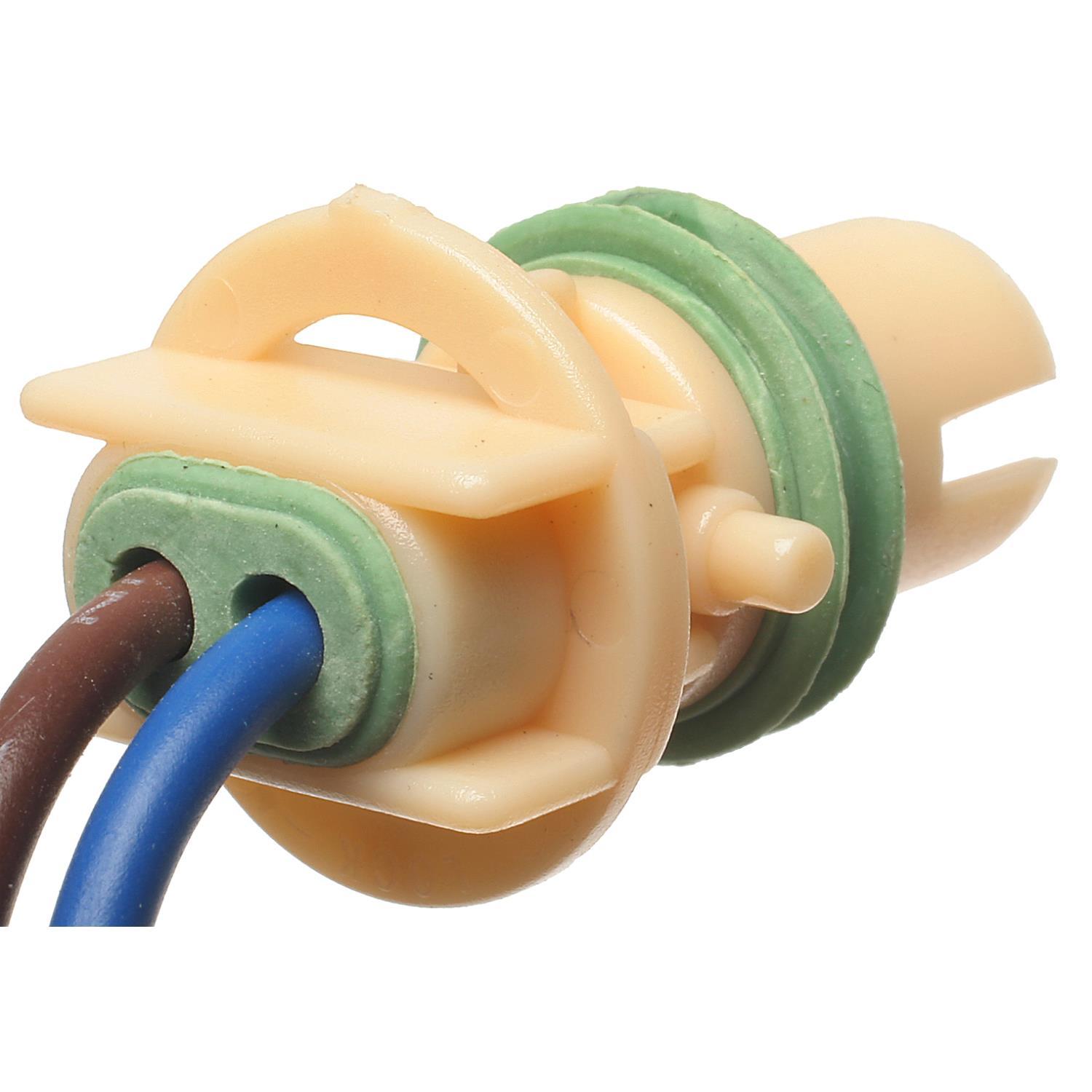 Standard Motor Products S592 - Tail Lamp Socket Standard Motor Products S592 Back Up Light Socket product image 1 of 3