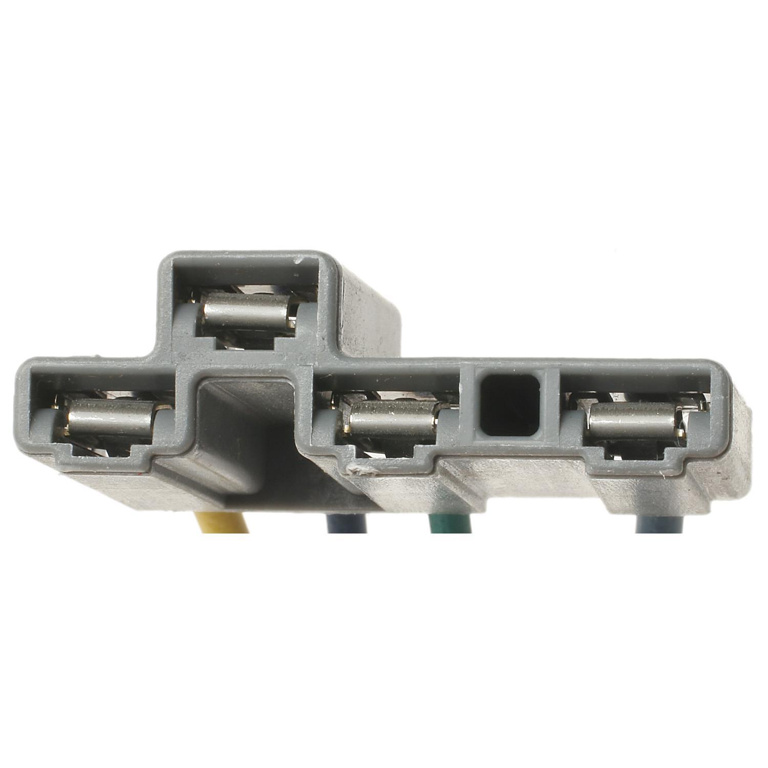 Standard Motor Products S601 - HVAC Blower Motor Resistor Connector Standard Motor Products S601 HVAC Blower Motor Connector product image 3 of 3