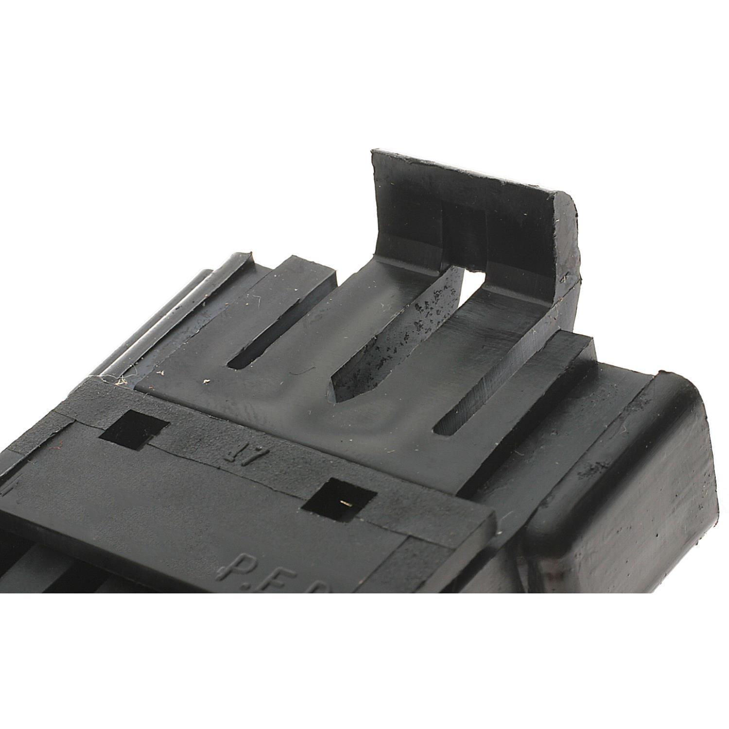 Standard Motor Products S617 HVAC Blower Control Switch Connector product image 1 of 3