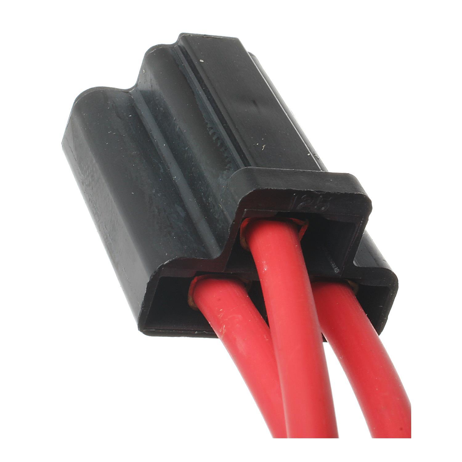 Standard Motor Products S640 - HVAC Relay Connector Standard Motor Products S640 A/C Compressor Clutch Relay Connector product image 1 of 3