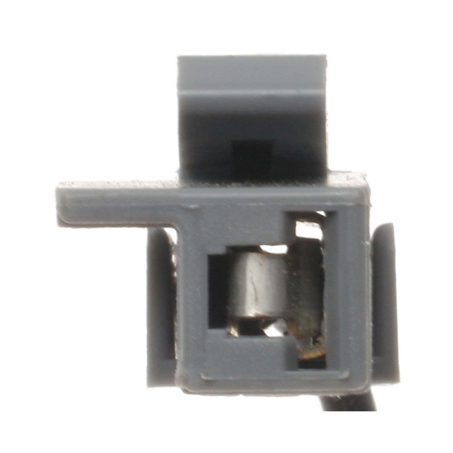 Standard Motor Products S643 - Rear Window Defogger Connector Standard Motor Products S643 A/C Compressor Connector product image 3 of 3