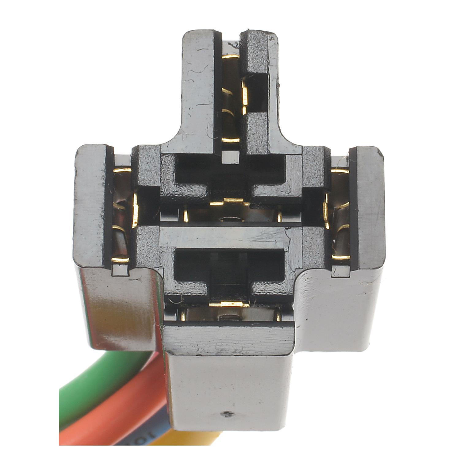 Standard Motor Products S654 A/C Clutch Control Relay Harness Connector product image 3 of 3