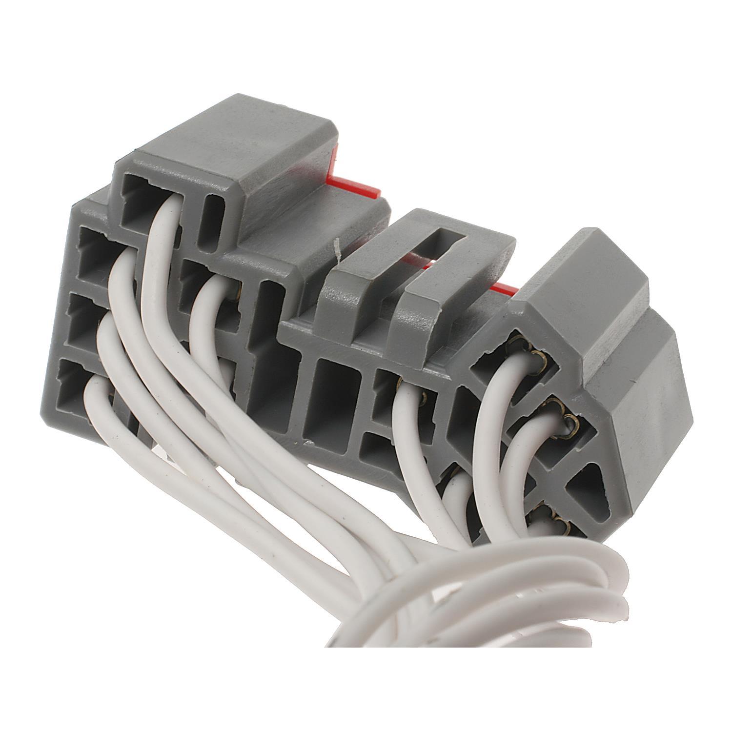 Standard Motor Products S664 - Headlight Switch Connector Standard Motor Products S664 Combination Switch Connector product image 1 of 3