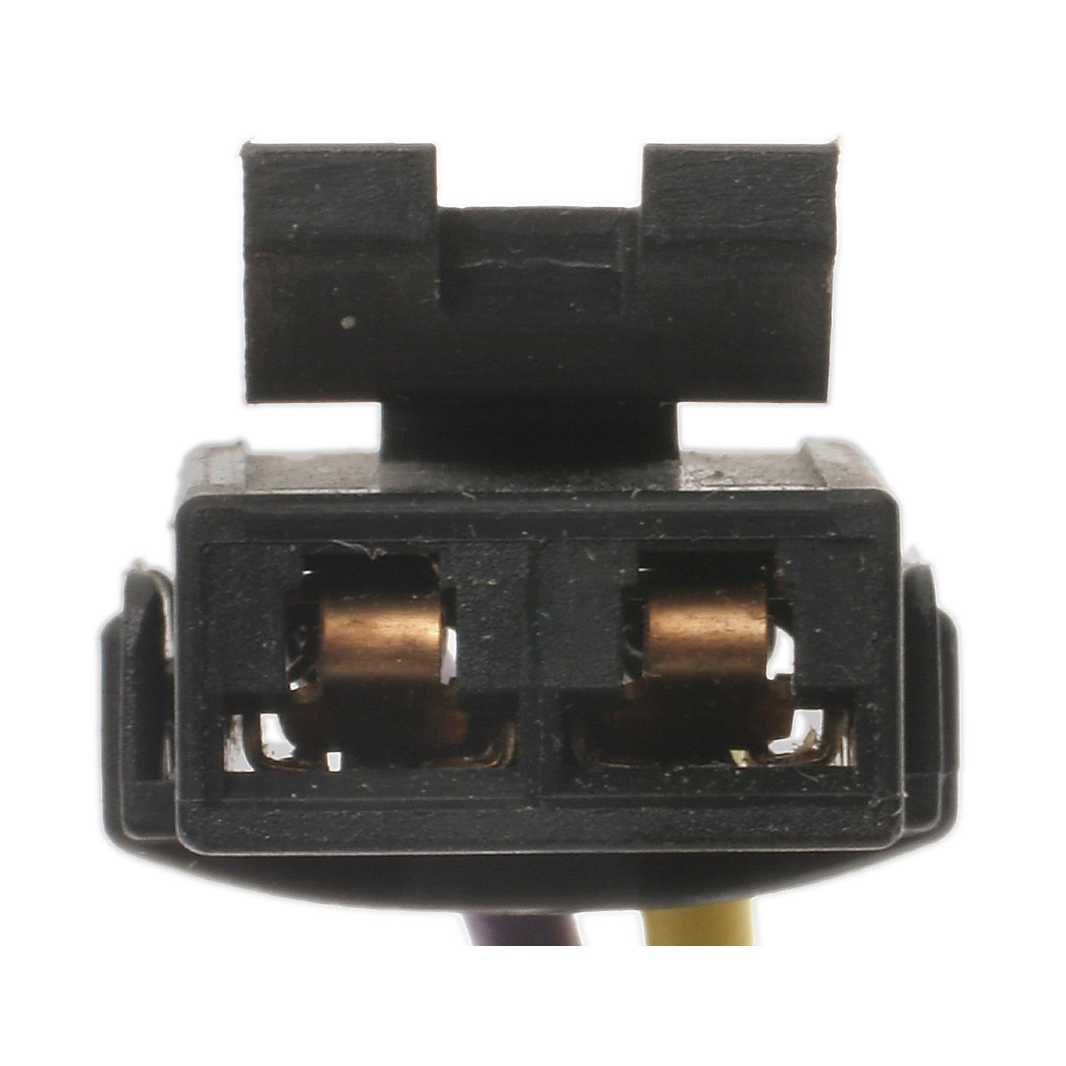 Standard Motor Products S667 - Side Marker Lamp Connector Standard Motor Products S667 Body Wiring Harness Connector product image 3 of 3