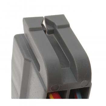 Standard Motor Products S675 - Headlight Switch Connector Standard Motor Products S675 Headlight Dimmer Switch Connector product image 1 of 3