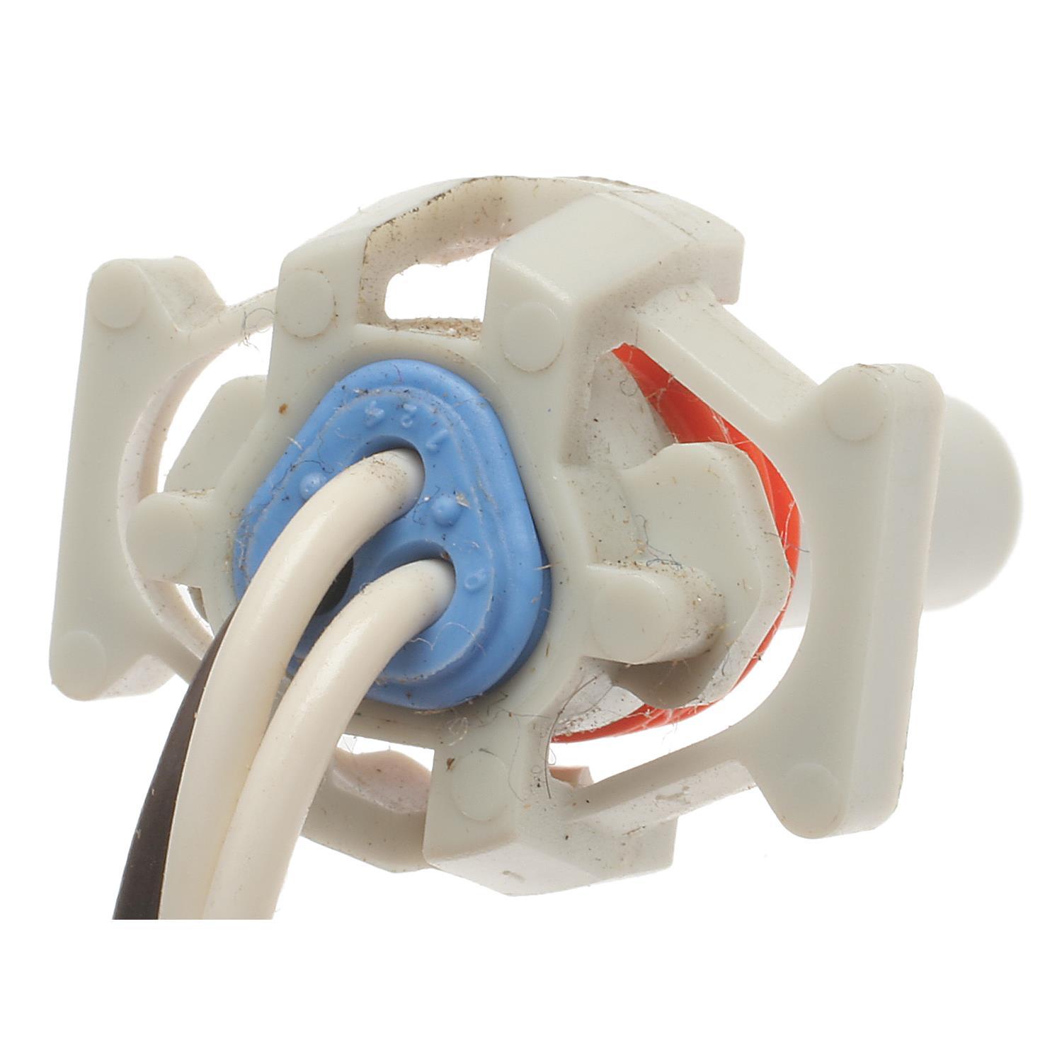 Standard Motor Products S688 Suspension Self-Leveling Sensor Connector product image 1 of 3