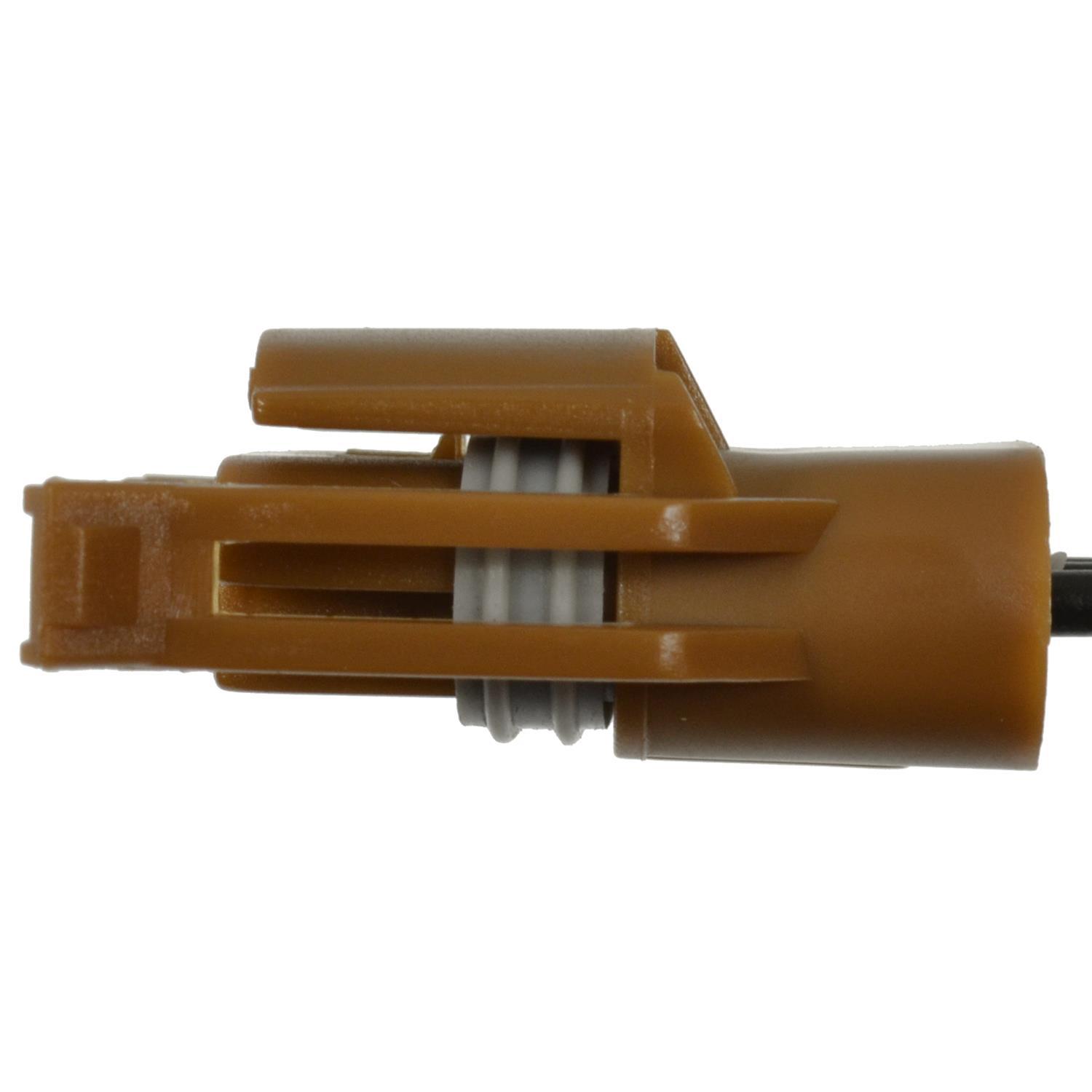 Standard Motor Products S694 - Parking and Turn Signal Light Connector Standard Motor Products S694 Brake / Tail / Turn Signal Light Connector product image 1 of 3